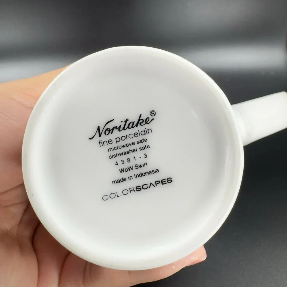 Noritake Colorscapes White‎ Wow Swirl Coffee Mug Cup Ceramic Set Of 2 Indonesia